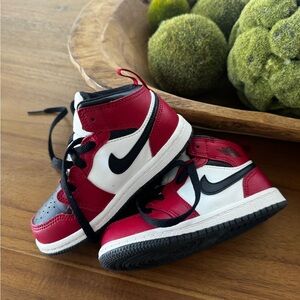 Jordan 1 Mid SE /Toddler Shoes 8C Nike